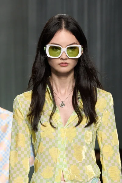 Look 144